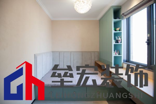 142㎡現(xiàn)代簡約丨 黑白格調(diào)下的溫柔空間！