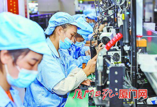 廈門(mén)裝修散工_廈門(mén)工廠地面裝修_廈門(mén)廠房裝修施工隊(duì)