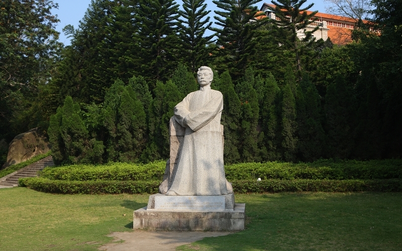 廈門(mén)大學(xué)